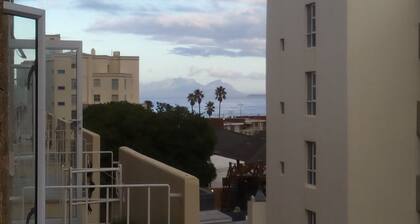 Gorgeous one-bedroom in secured complex close to center and 30m to sandy beach