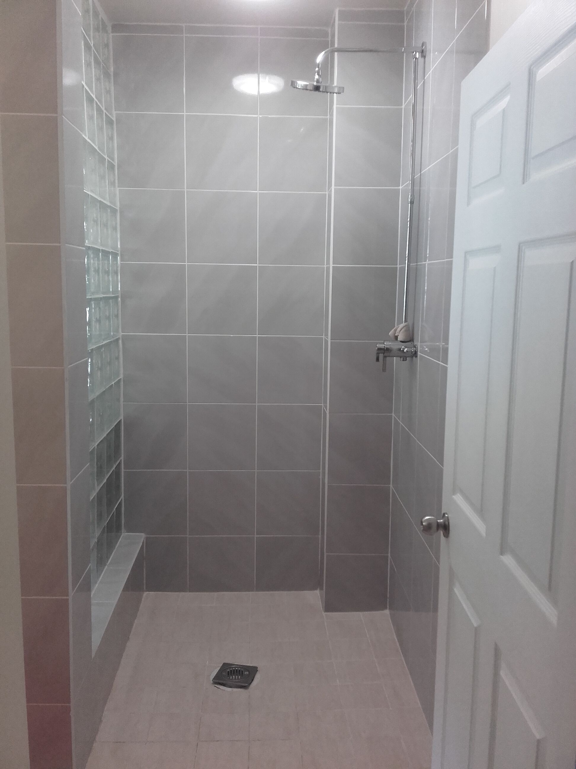 Hair dryer, towels, toilet paper