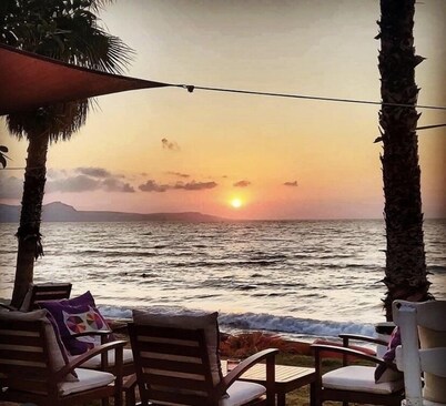 VILLA DEMETRA (4 ensuite bedrooms, Wi-Fi, stun. view, BBQ, Prv Swim. Pool)