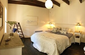 6 soverom, wi-fi og sengetøy