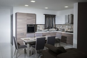 Fridge, microwave, oven, stovetop - Penthouse near beach.    HPI/6553  (Wied il-Ghajn)