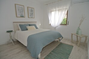 2 間睡房、熨斗/熨衫板、Wi-Fi、床單