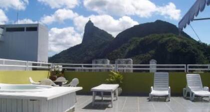 PENTHOUSE BOTAFOGO Panoramic penthouse with large terrace in Rio de Janeiro