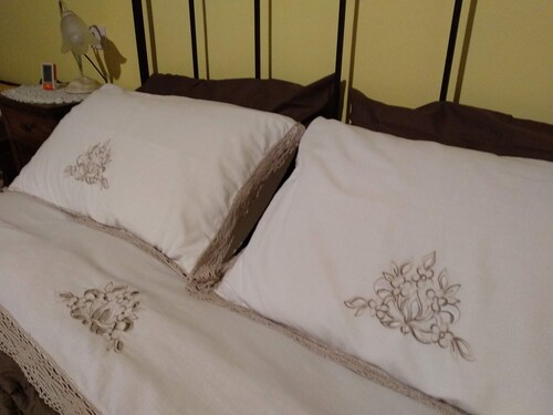 Assisi - Casetta Orsola immersed in the green hills. Special prices