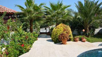 Jardines del alojamiento