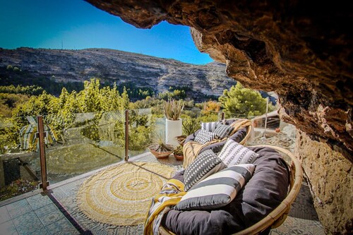 XUQ GROUPE DE LOGEMENT TOURISTIQUE SUITE GUHA