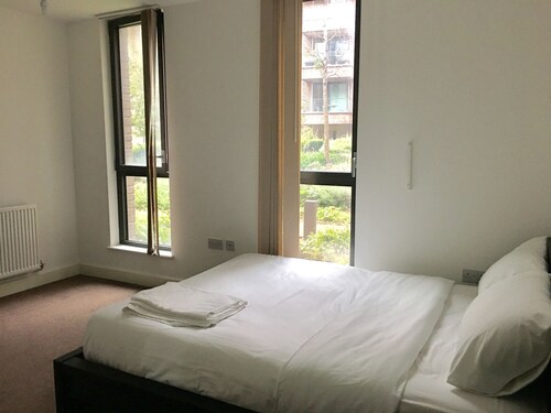 Excel, executive double rooms !! £99 for 2rooms !!