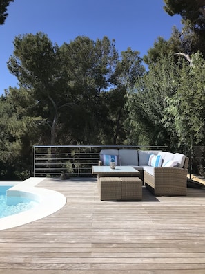 Terrace/patio - Large Modern Villa, private pool, very close to Portals beach & luxurious Marina (Costa d'en Blanes)