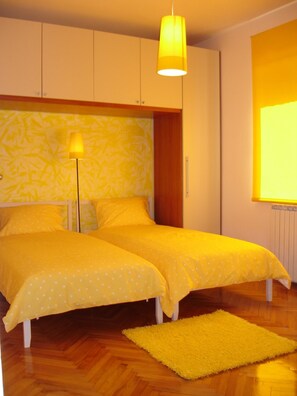 2 Schlafzimmer, Zimmersafe, Bügeleisen/Bügelbrett, kostenloses WLAN