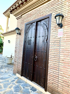 Exterior detail