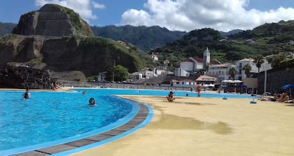 Vivenda Linda Vista 2 Spectacular sea and mountain views in Porto da Cruz