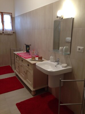 Bathroom - - Villa New Zeland - (Marina di Mancaversa)
