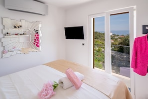3 Schlafzimmer, Zimmersafe, Bügeleisen/Bügelbrett, Reisekinderbett