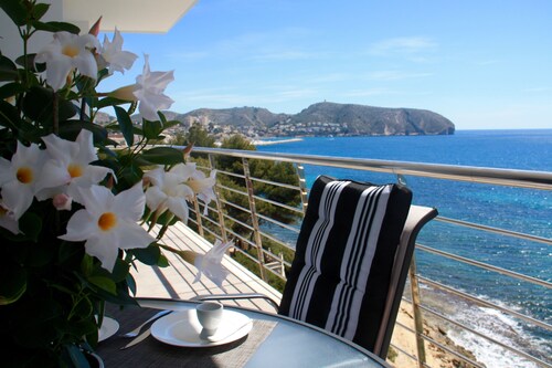  in 2017 totally renovated apartment, breathtaking view 