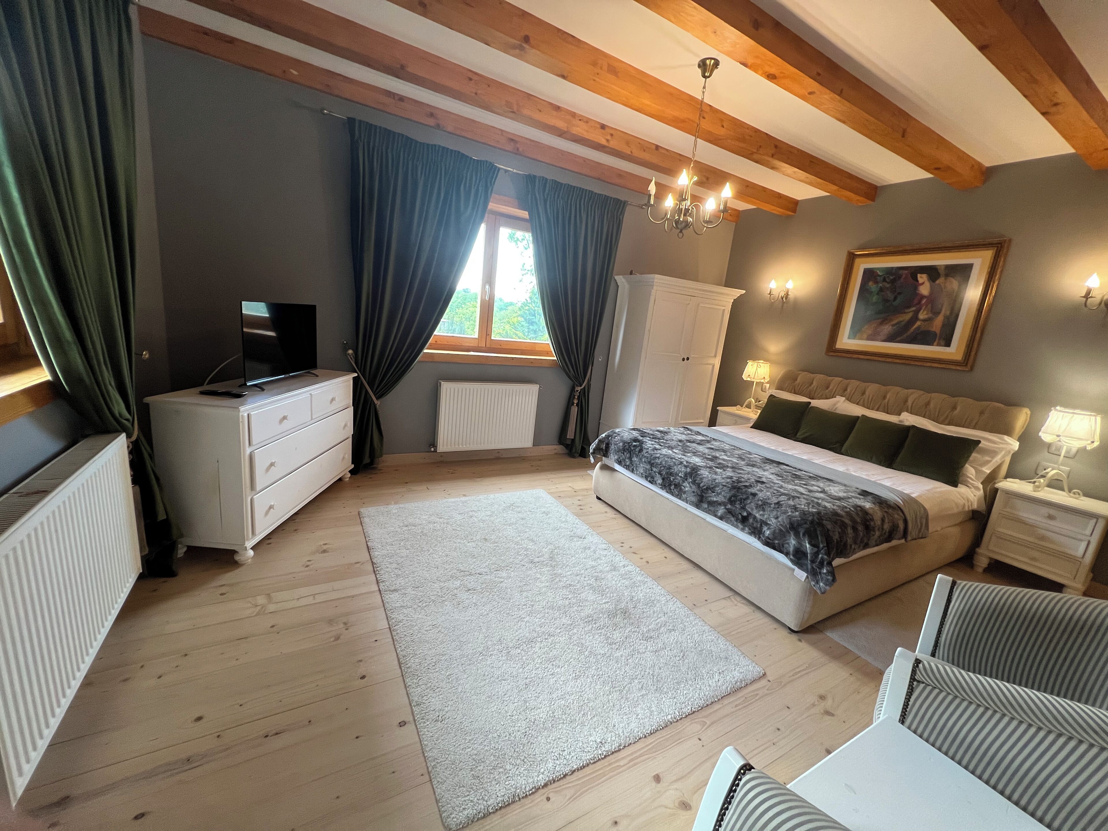 5 Schlafzimmer, Bügeleisen/Bügelbrett, Reisekinderbett, kostenloses WLAN