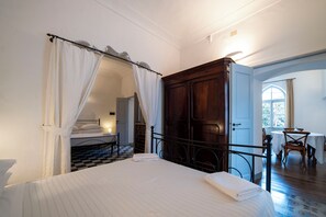 3 chambres, fer et planche Ă repasser, Wi-Fi, draps fournis