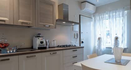 ---- Casa Ileana ----