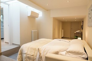 2 quartos, cofres nos quartos, quartos à prova de som