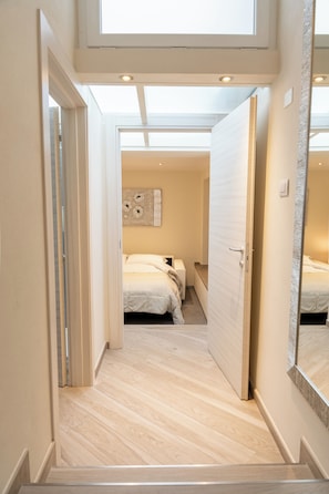 2 habitaciones y caja de seguridad en la habitación