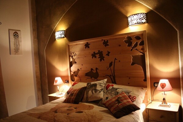 1 chambre, coffres-forts dans les chambres, Wi-Fi, draps fournis