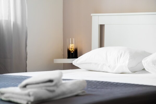 1 bedroom, iron/ironing board, free WiFi, bed sheets