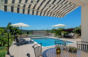 Outdoor pool, a heated pool - VILLA NIKOLA 100 YEAR OLD STONE RENOVATED VILLA WITH  HEATED POOL (Šolta)