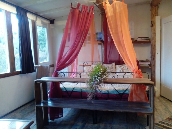 10 Schlafzimmer, Bügeleisen/Bügelbrett, Internetzugang, Bettwäsche