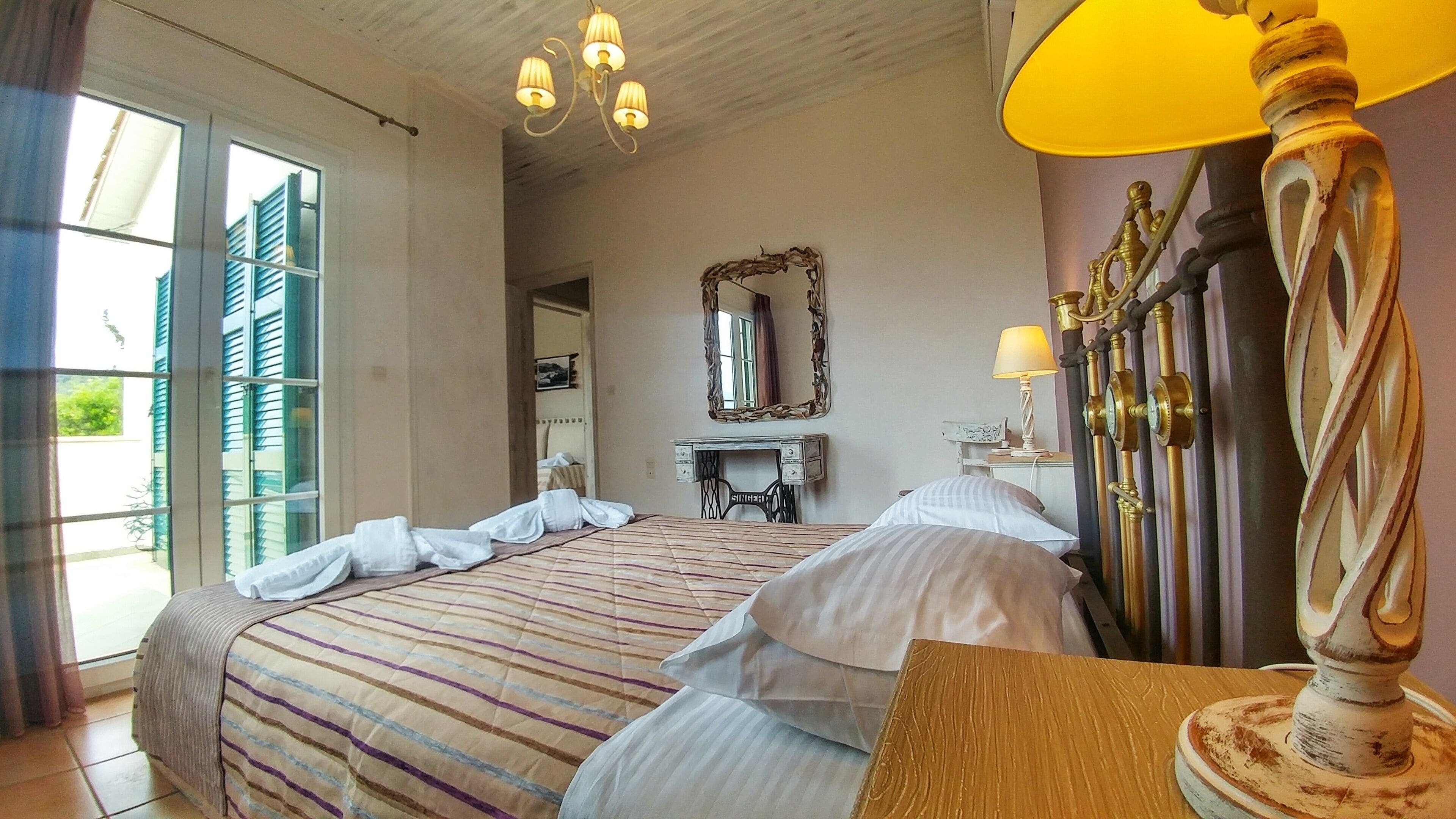 2 多间卧室、客房内保险箱、熨斗/熨衣板、WiFi