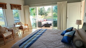 4 bedrooms, in-room safe, blackout curtains, iron/ironing board