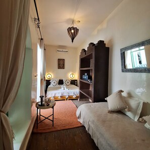 7 bedrooms, in-room safe, iron/ironing board, travel cot