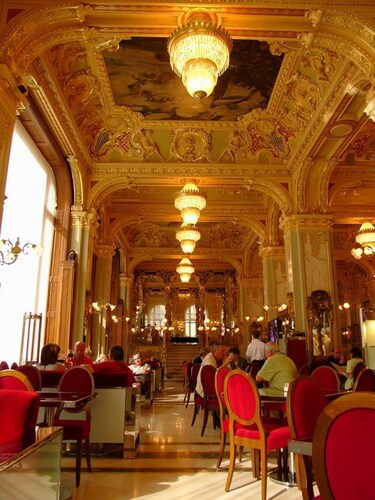 Inner city chic, stylish 2 BR, metro 2,4 