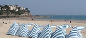 Main beach 100m, Dinard town centre- 50sq.m apartment + terrace
