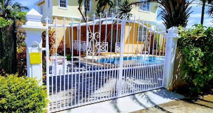 Pool Apartment In Villa ALBION Westküste