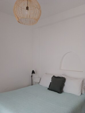 4 bedrooms, free WiFi, bed sheets - Casita de Piedra  (Bogota)