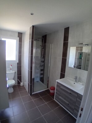 Shower, hair dryer