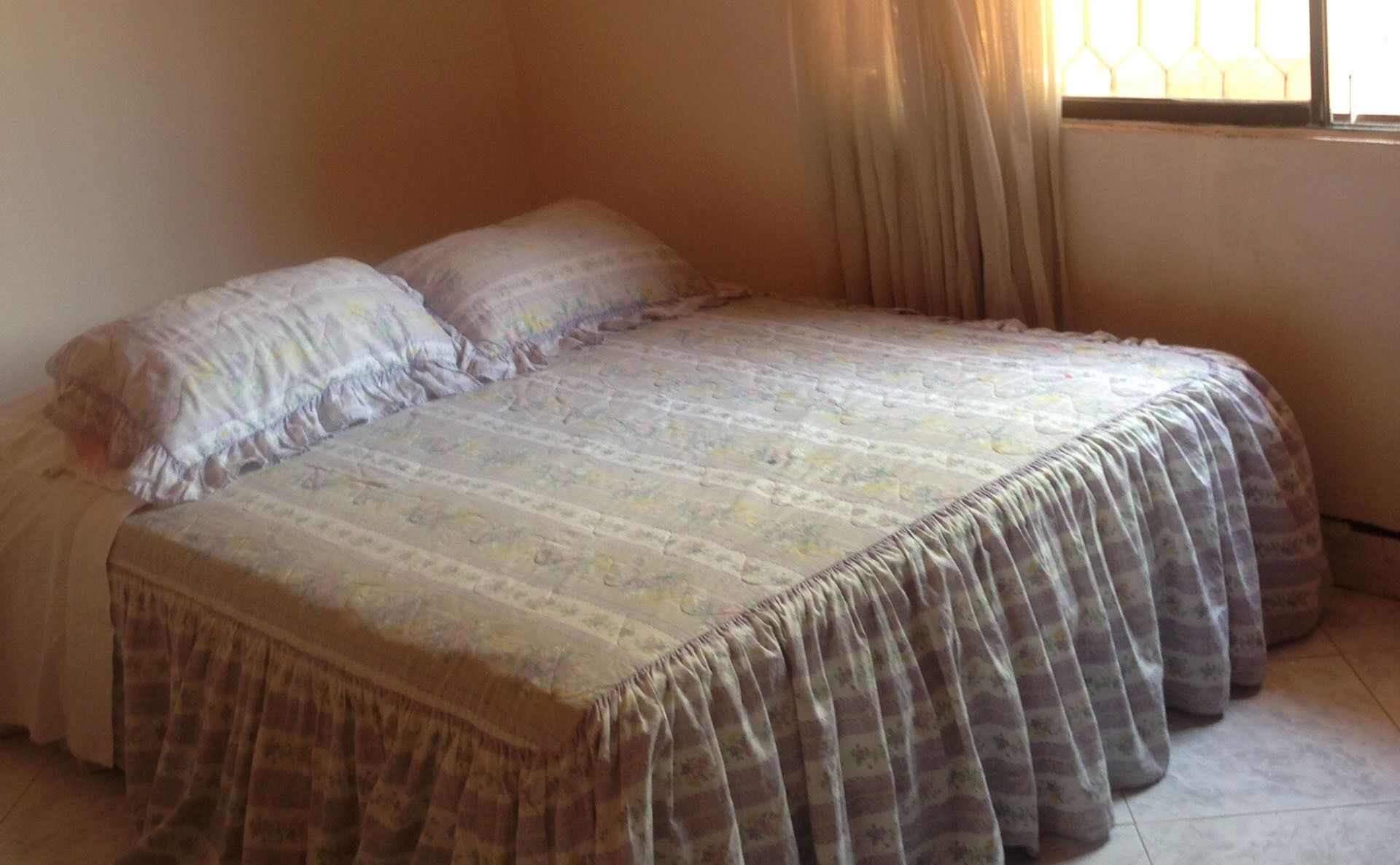 2 bedrooms, bed sheets