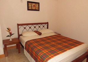 1 bedroom, iron/ironing board, Internet, bed sheets