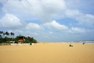 South Coast Sri Lanka Home Spacious Garden Close To Nature River/ Beaches Nearby