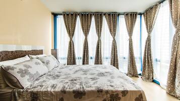 1 室のベッドルーム、セーフティボックス (室内)、アイロン / アイロン台、WiFi