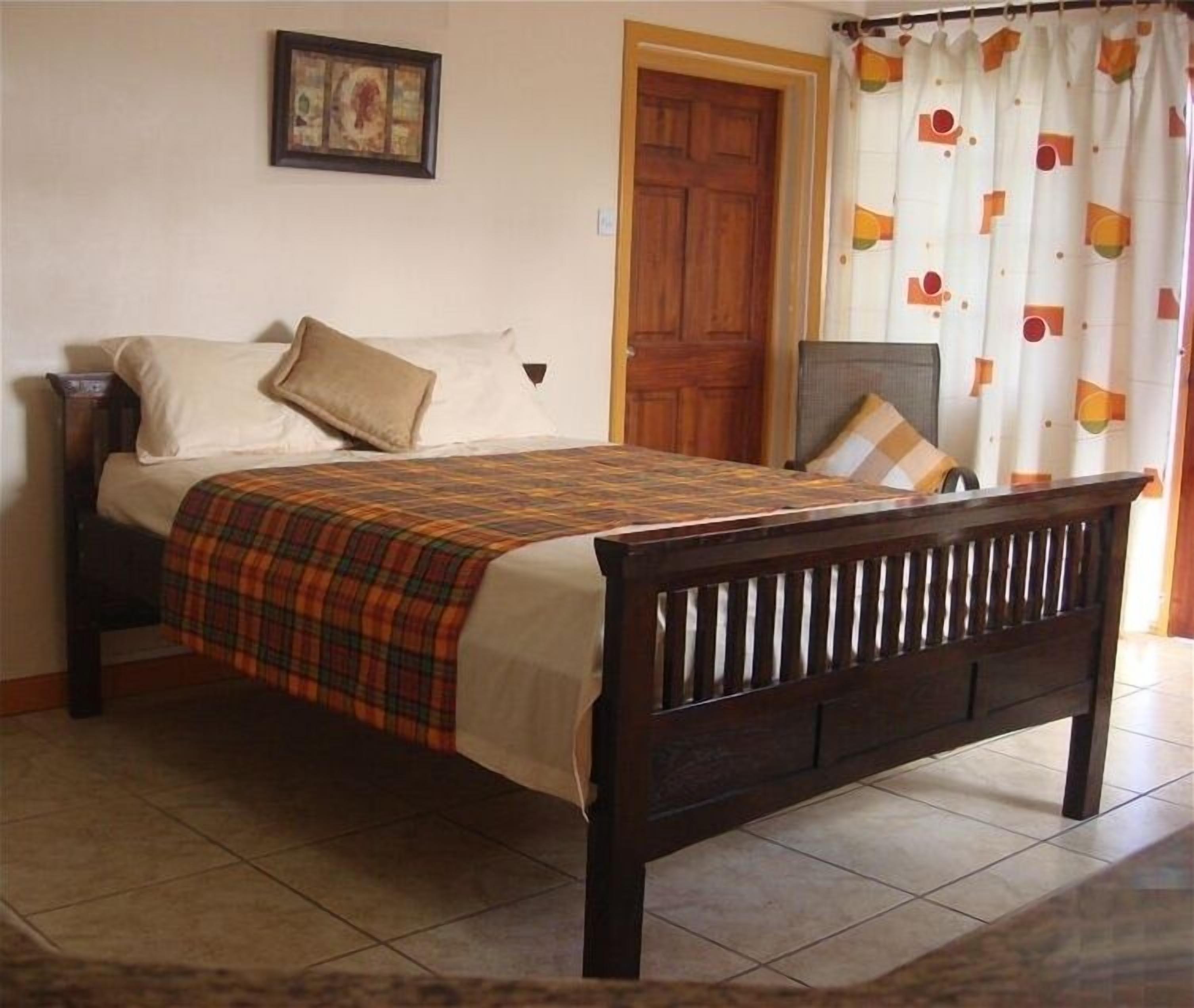 In-room safe, iron/ironing board, travel cot, free WiFi