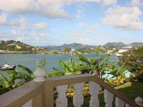 Edullinen, Honeymoon, Spring Break, Bay View Apartment