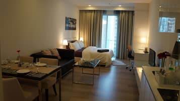 1 bedroom, iron/ironing board, Internet