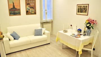 Interni