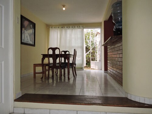 Peaceful Home – Prime Location + Cozy house with air conditioning