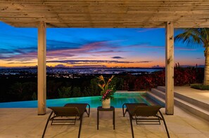 An infinity pool