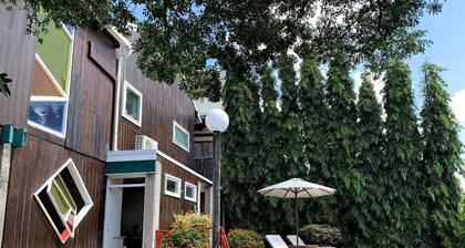 Lage, Lage, Lage! Meerblick, kein Auto erforderlich, 2 Blocks zum Strand