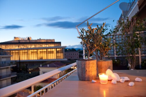 Panoramic Acropolis View Deluxe Penthouse, next to metro 