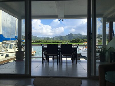 Contemporary 2BR Villa in Jolly Harbor
