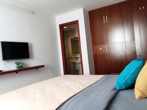 3 chambres, bureau, fer et planche à repasser, Wi-Fi
