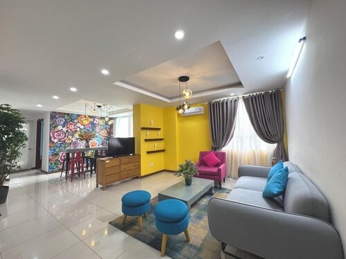 CLEAN/COZY/FAMILY APARTMENT